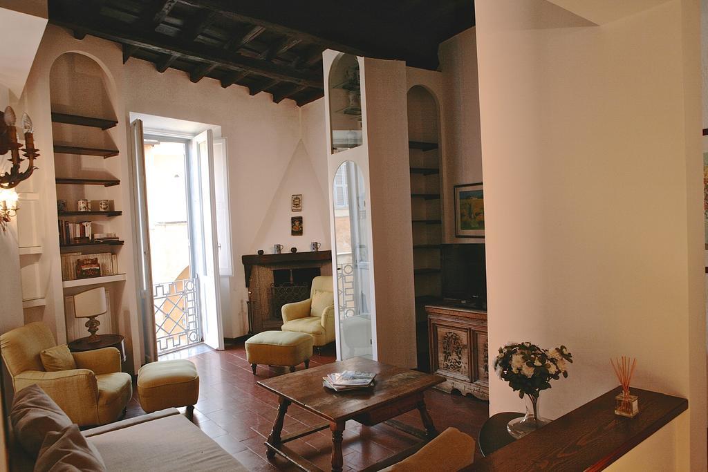 Domus Antonella A Trastevere Róma Szoba fotó